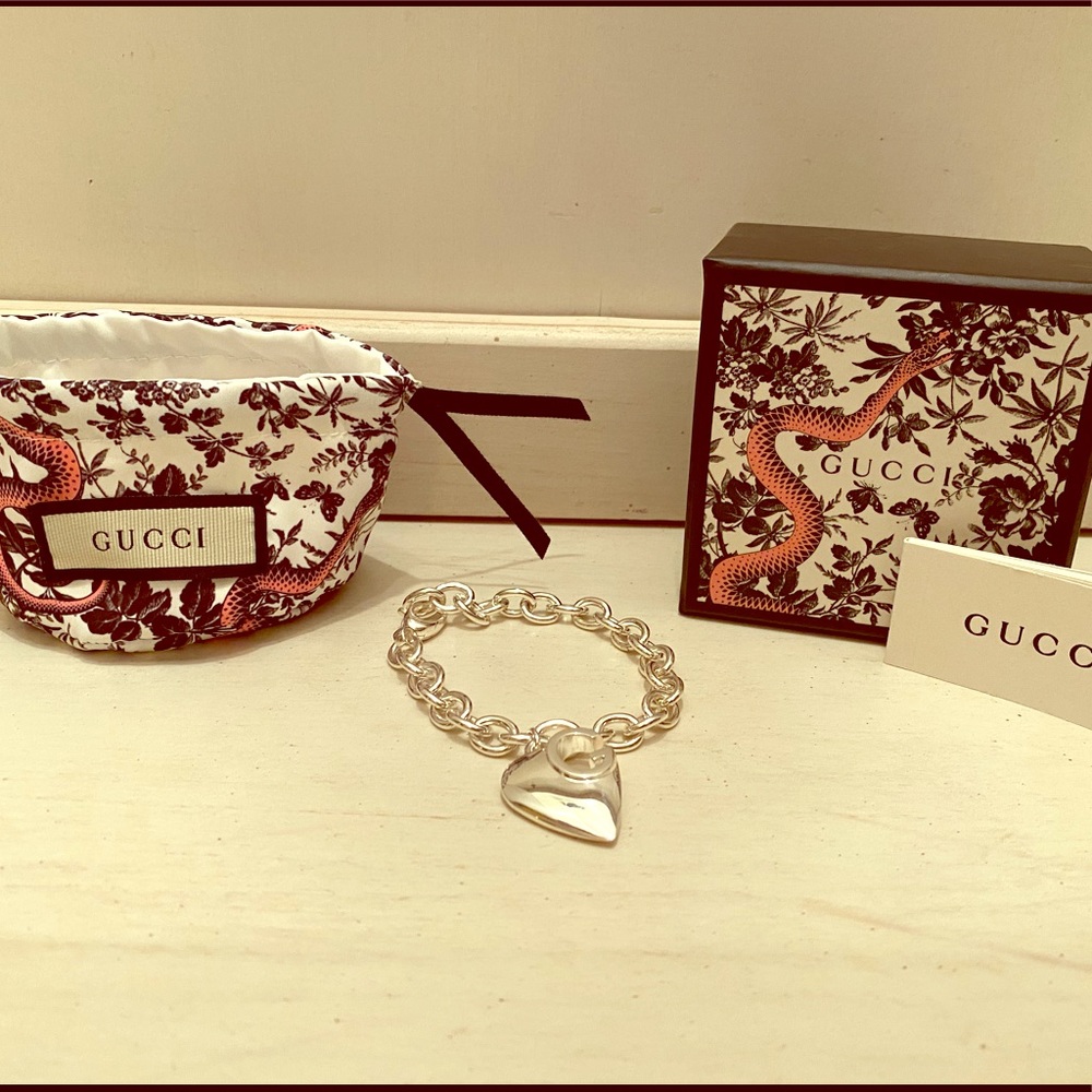 Gucci Silver Heart Charm Bracelet NIB